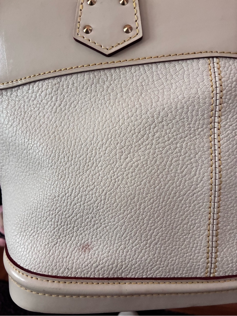 Louis Vuitton Cream Leather Tote with Gold-Tone Hardware Vintage France Lockit - Picture 5 of 16